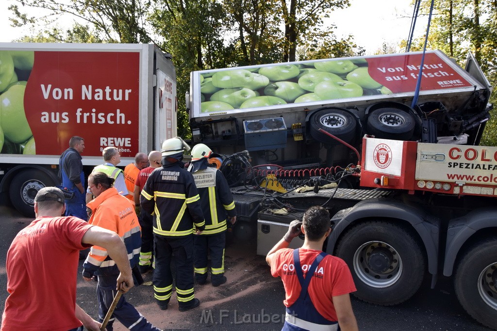 Schwerer VU PKlemm A 57 Rich Innenstadt Hoehe Koeln Chorweiler P206.JPG - Miklos Laubert